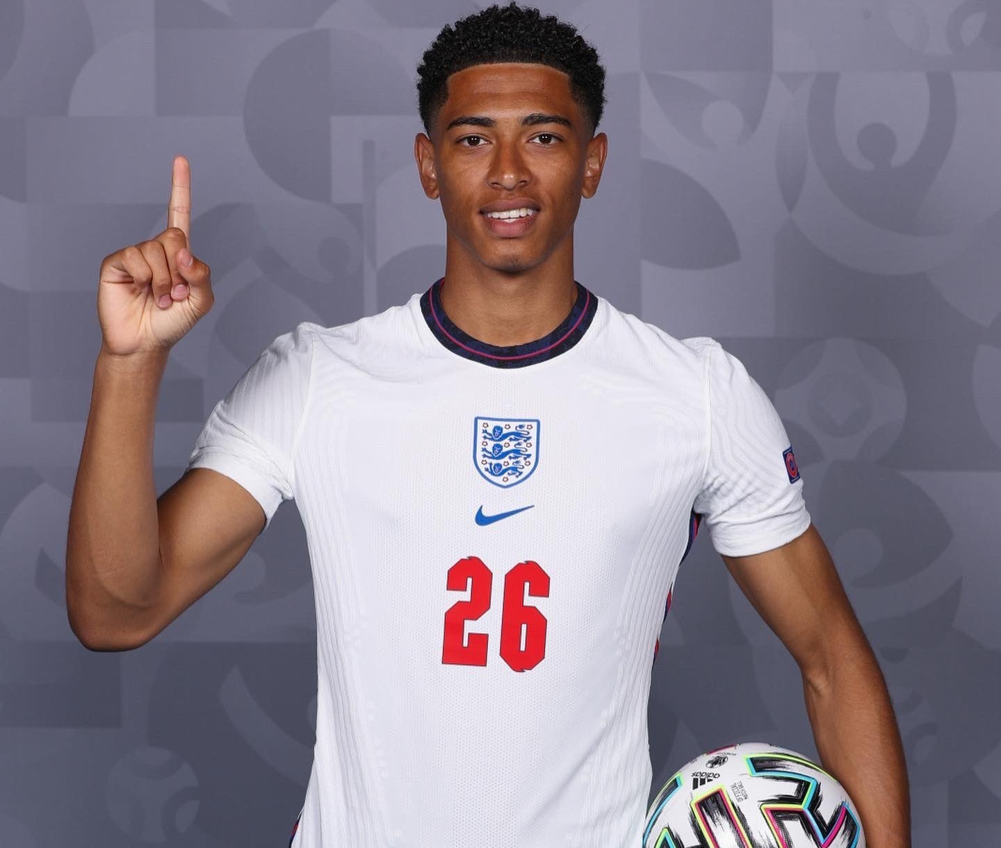 骑士加时险胜对手