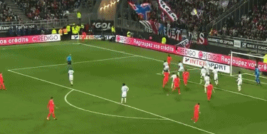 无缘直通世界杯后麦克拉伦辞职，迪尼：他照着稿子念，很虚伪