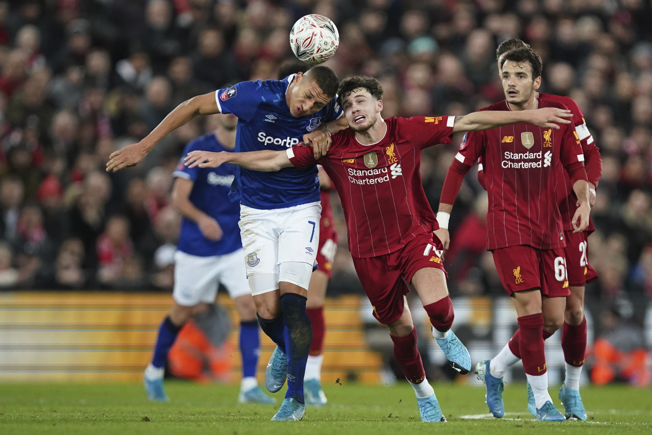 马丁内斯称赞B费：他是助攻之王，曼联在他上场时截然不同