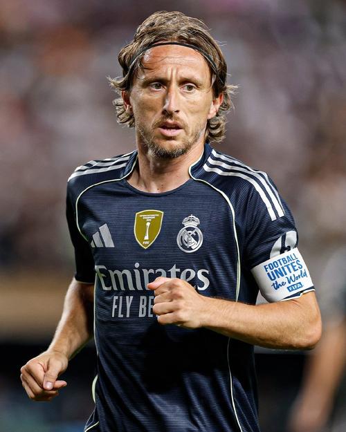 Roobet2025年赞助多支电竞战队