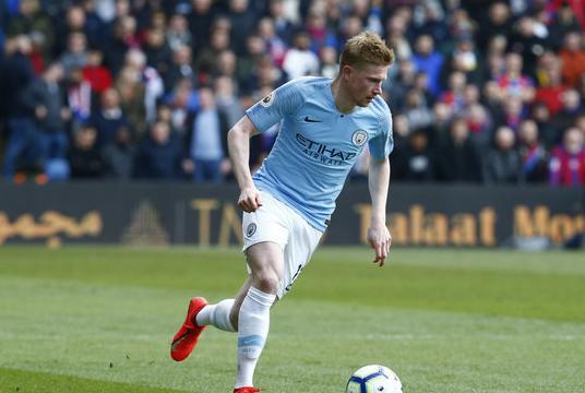 庆祝苏超夺冠，泰州市委书记与泰州队球员合唱《歌唱祖国》