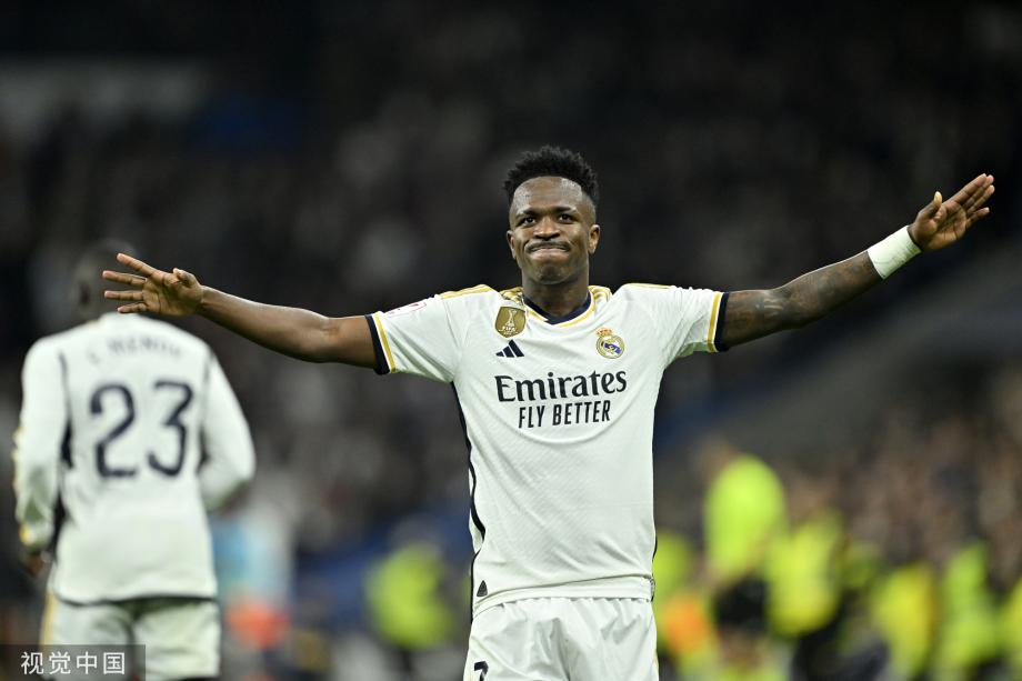 法尔克：纽卡等队曾想引进卡尔，但拜仁抢先与球员完成续约