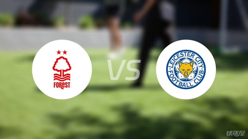 詹姆斯背后传球制造得分机会