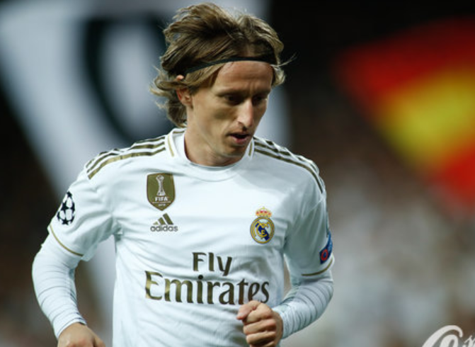 芬奇谈爱德华兹低迷：他一过半场就被包夹，必须研究如何应对