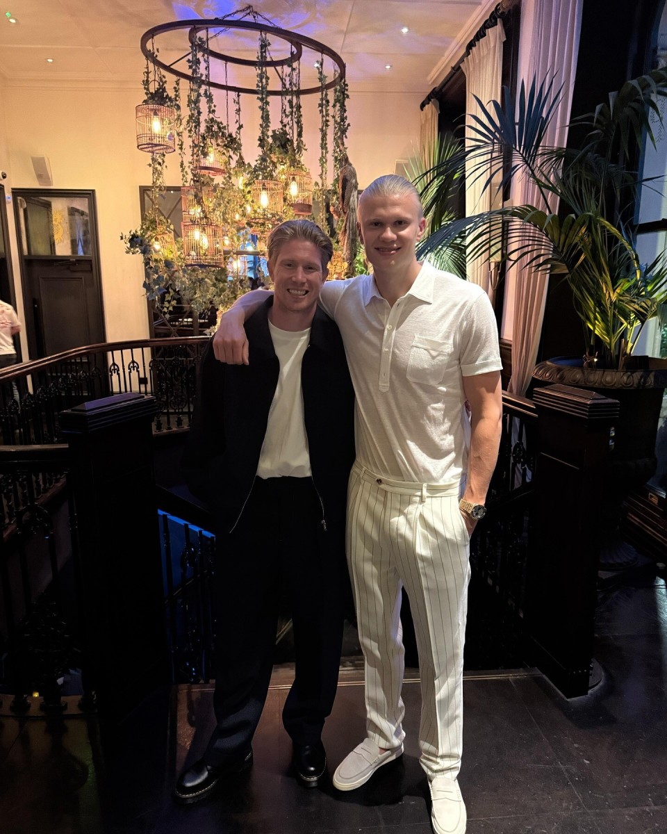 江苏福彩支持孤儿助学工程