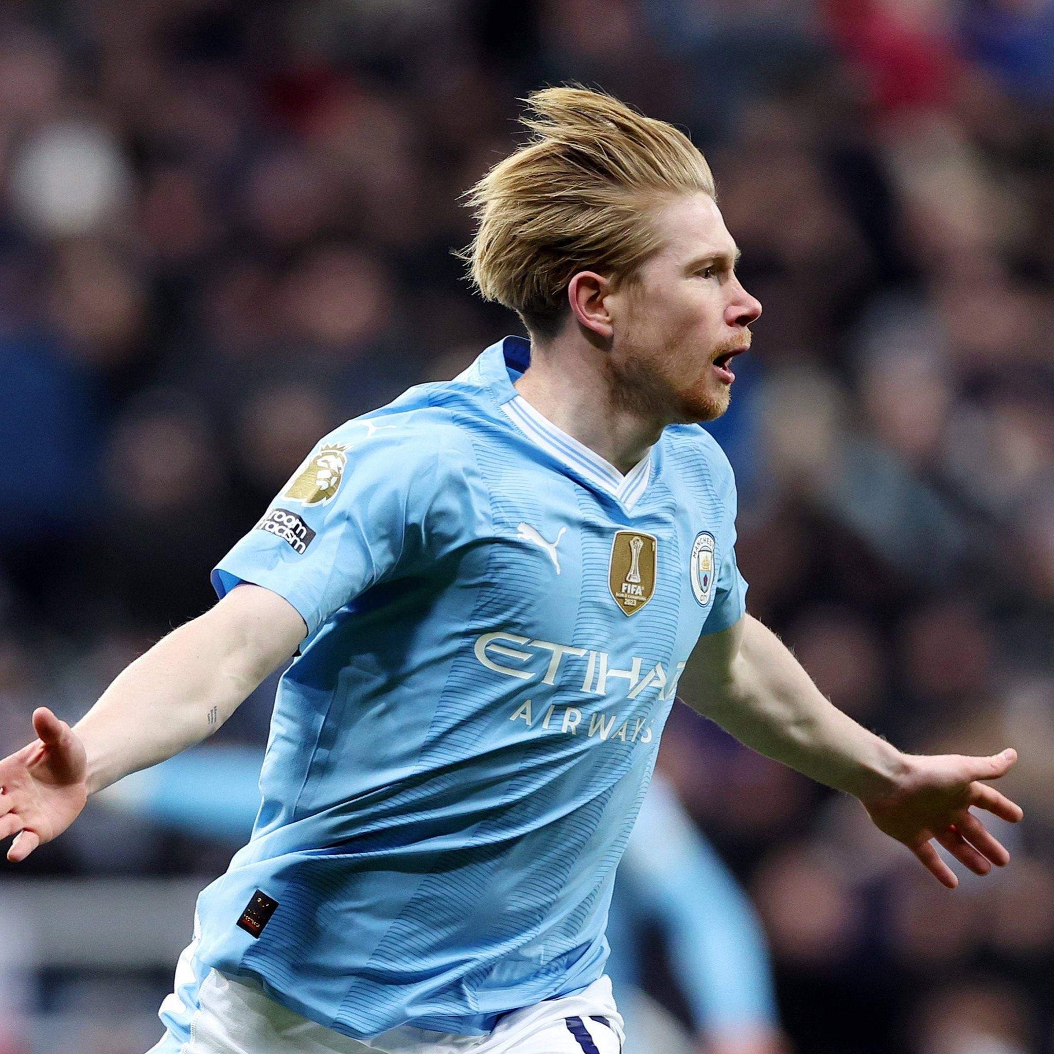 阿连德：这是我第一次拿冠军，也是我第一次戴帽，我很满意